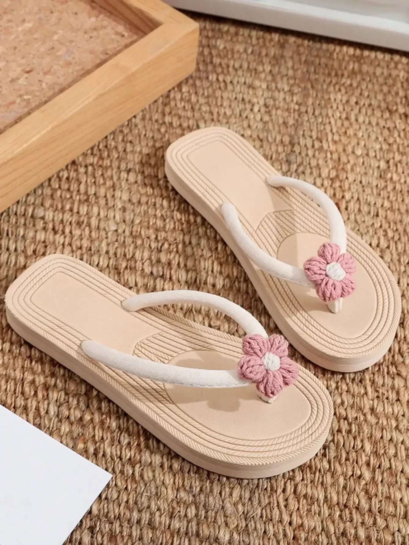 Women Flat Sandals Thong Flip Flops Cute Pink Open Toe Beach Shoes, Simple Style For Holiday & Beach