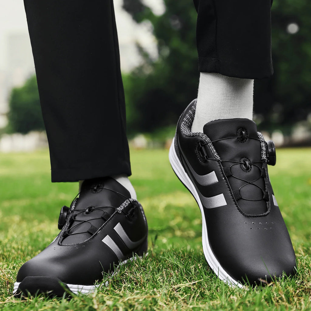 Golf Shoes for Men, Fashionable and Casual, Suitable for Outdoor Use, Breathable and Comfortable, With Anti-Slip Soles in White