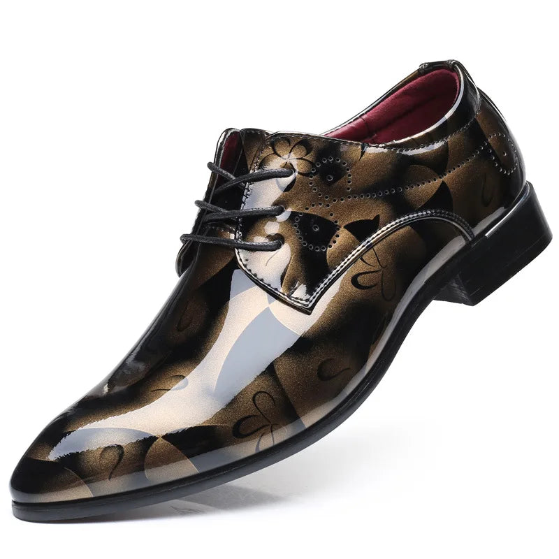 Luxury Men Oxford Shoes Retro Floral Pattern Men Dress Shoes Fashion Lace-Up Flats High Quality Business Men Party Wedding Shoes