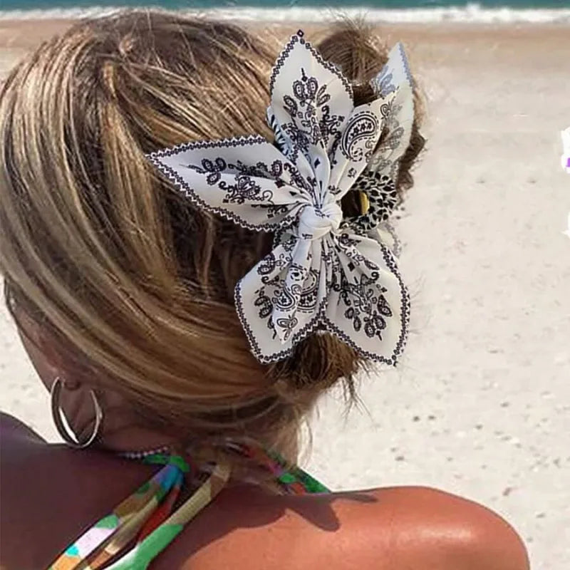 New Double-Sided Cashew Flower Love Grabbing Clip Butterfly Knot Hair Clip Summer Vacation Shark Clip Fashion