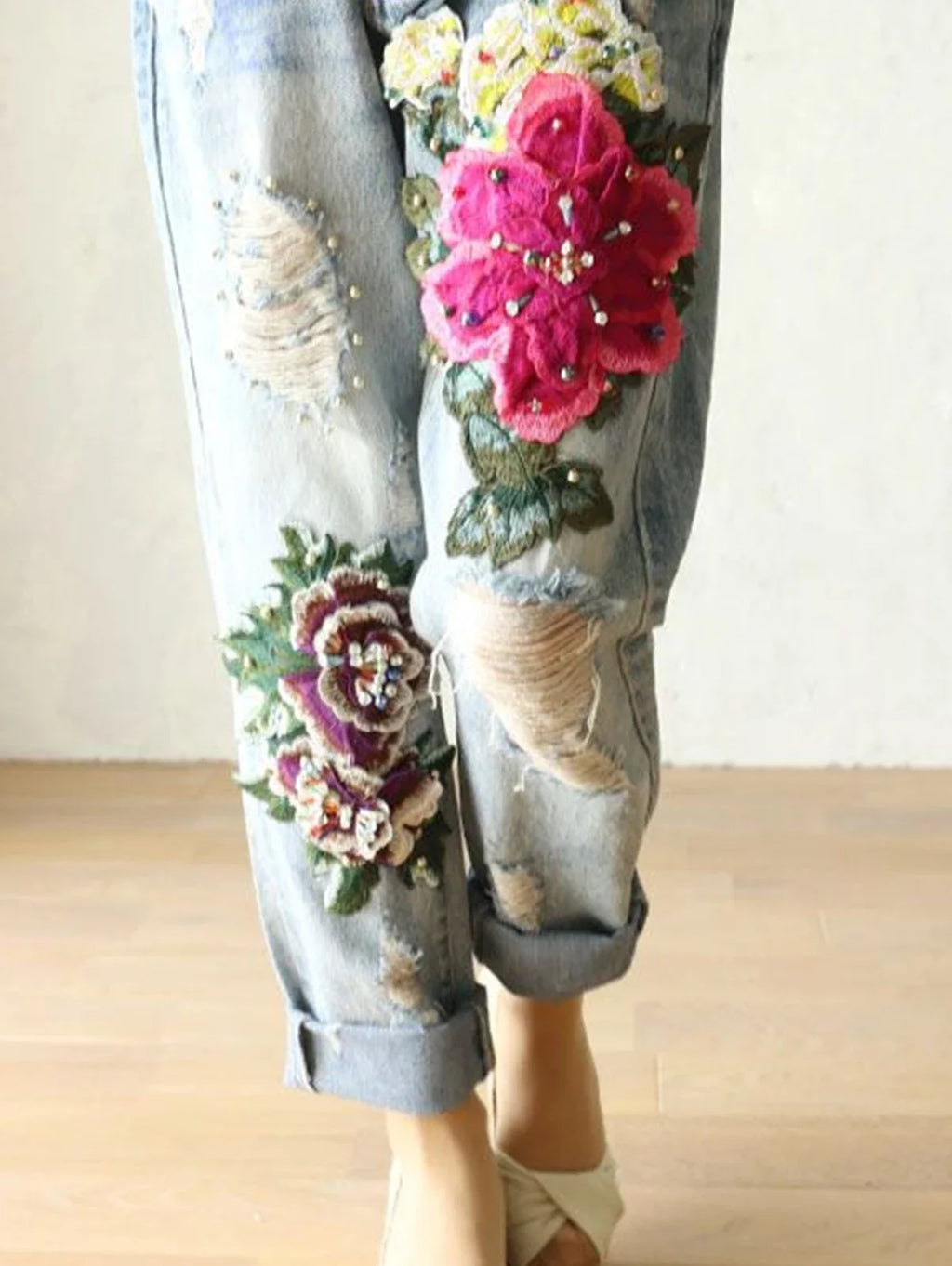 2026 Fashion Jeans For Women Summer Casual Floral Embroidery Denim Trousers Ladies Elegant New Females Loose Harem Pants