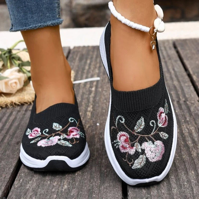 Spring and Autumn New Women's Sports Shoes Fashionable Breathable  Wear-Resistant Casual Sports Shoes Flat Shoes Loafers