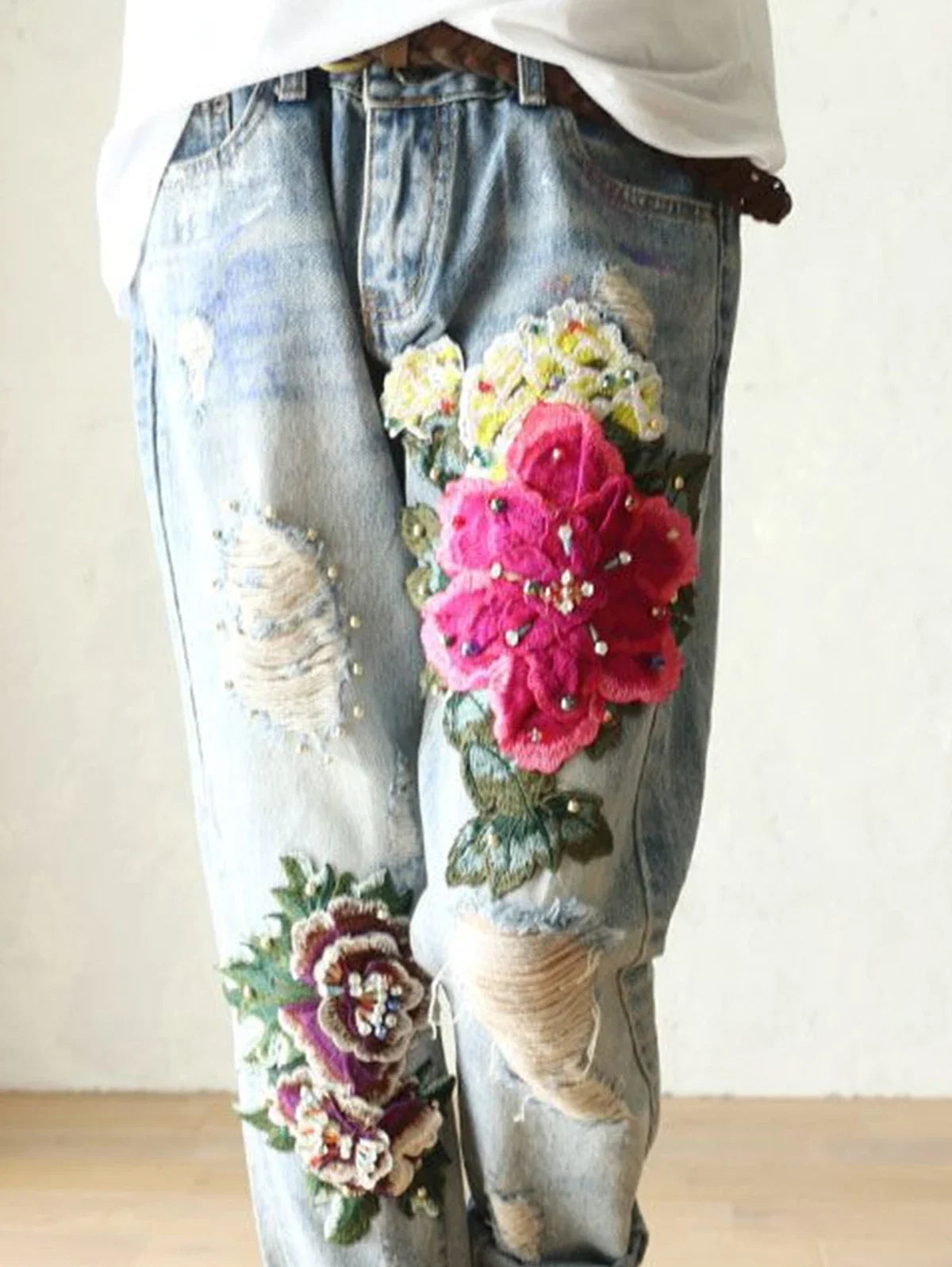 2026 Fashion Jeans For Women Summer Casual Floral Embroidery Denim Trousers Ladies Elegant New Females Loose Harem Pants