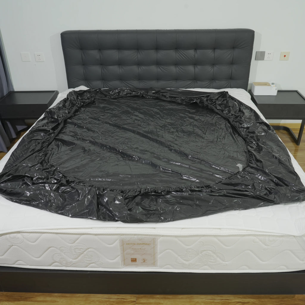 1pcs PVC Waterproof Mattress Protection Sheet, Soft and Skin-Friendly