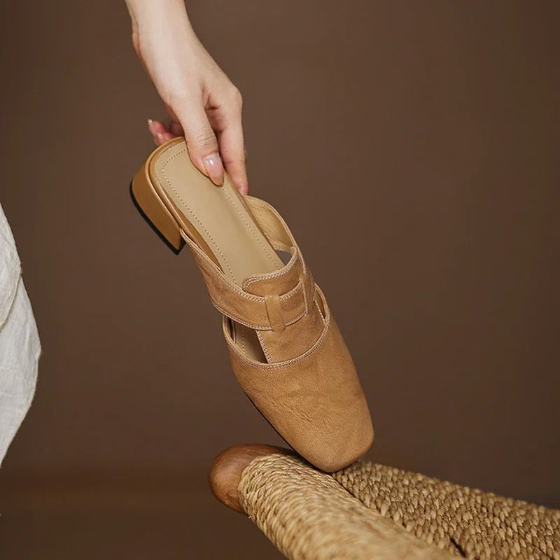 2026 Outside Summer Women Mules Genuine Leather Women Shoes Cover Toe Chunky Med Heel Slippers Concise Modern Slippers Sandals