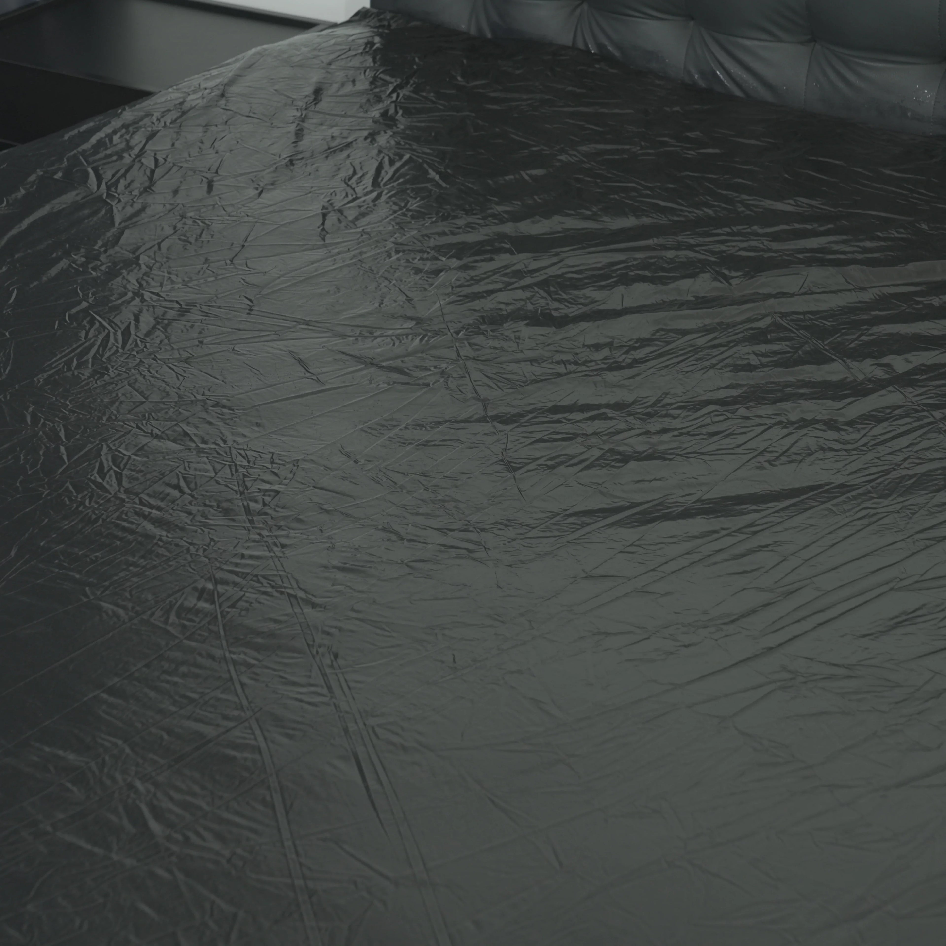 1pcs PVC Waterproof Mattress Protection Sheet, Soft and Skin-Friendly