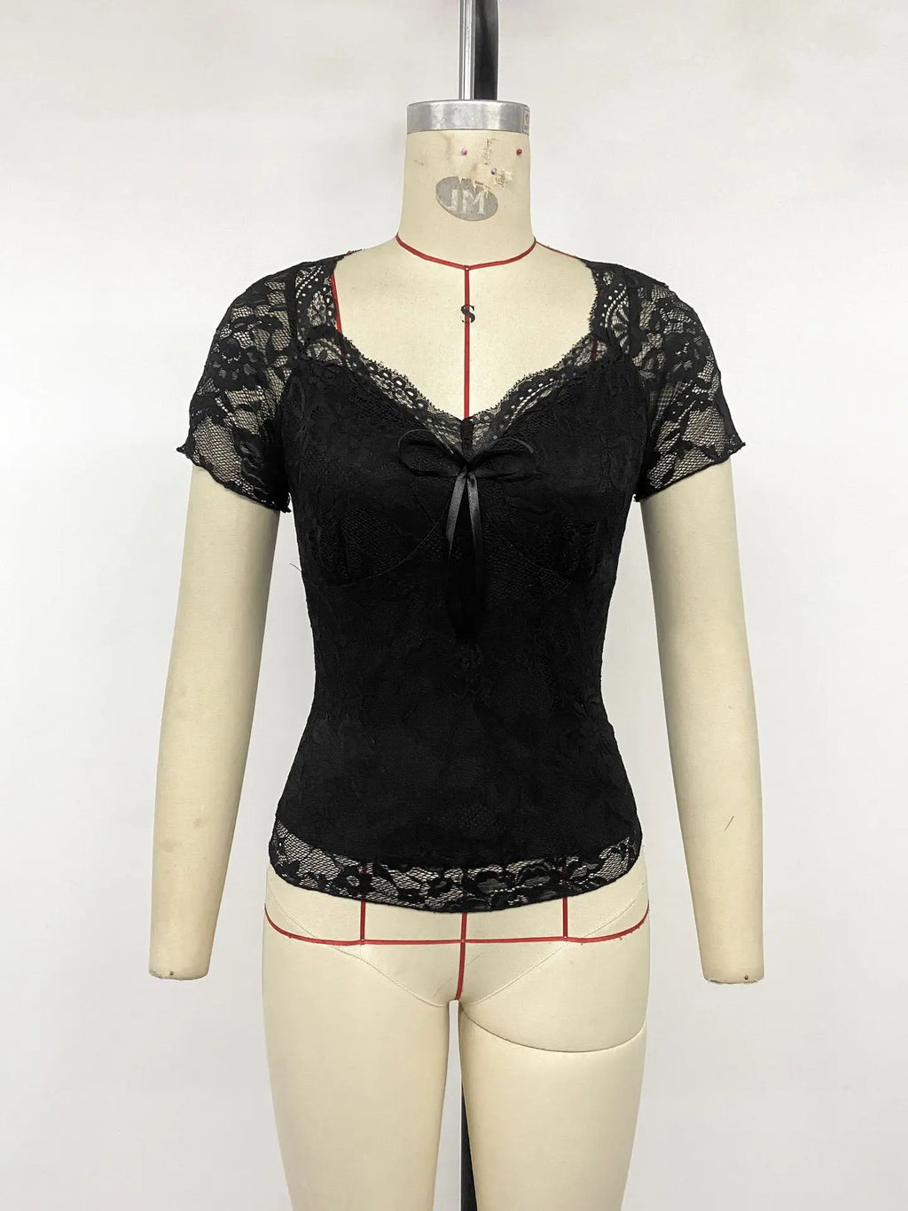 VigoCasey Lady Black Lace T-shirt Women 2026 Summer Sexy Tight Short Sleeve Crop Top Female Elegant Square Collar Tied Club Tops