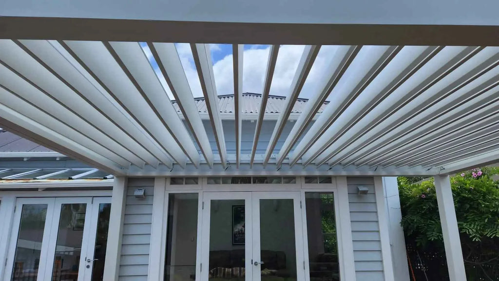 Bioclimatic Motorized Aluminum Pergola - Adjustable Louvered Roof Garden Gazebo
