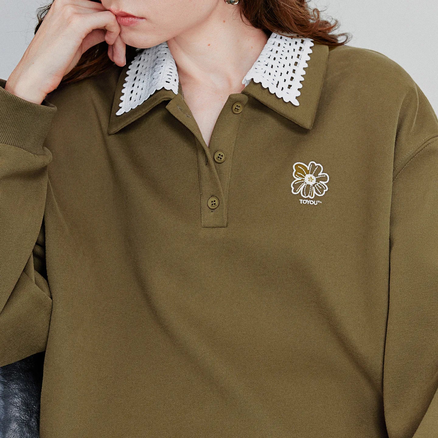 TOYOUTH Women Sweatshirt 2025 Autumn New Green Velvet Embroidery Contrasting Color Splicing Double Layer Collar Pullover Hoodies