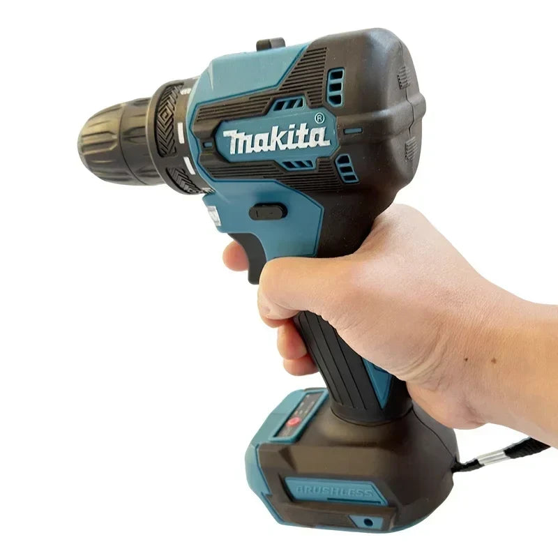 Makita's Various Models of Portable Cordless Power Tools, Brushless Storm Machines, Horse Knives, Saws, Reciprocating Saws