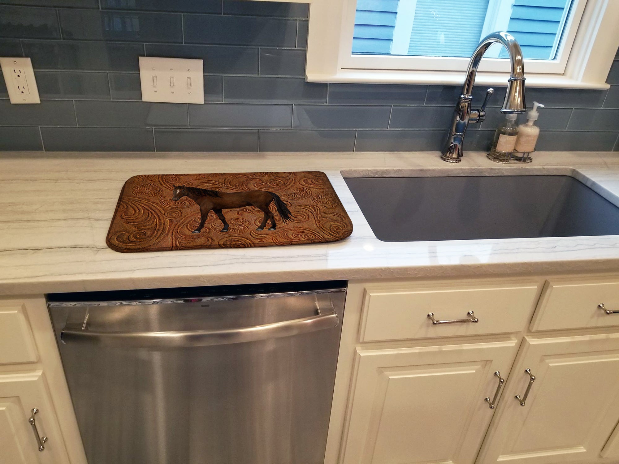 Horse Dish Drying Mat Absorbent Dish Drying Mat Pad for Kitchen Counter Dish Drainer Mat for Countertop, 14 x 21", Multicolor