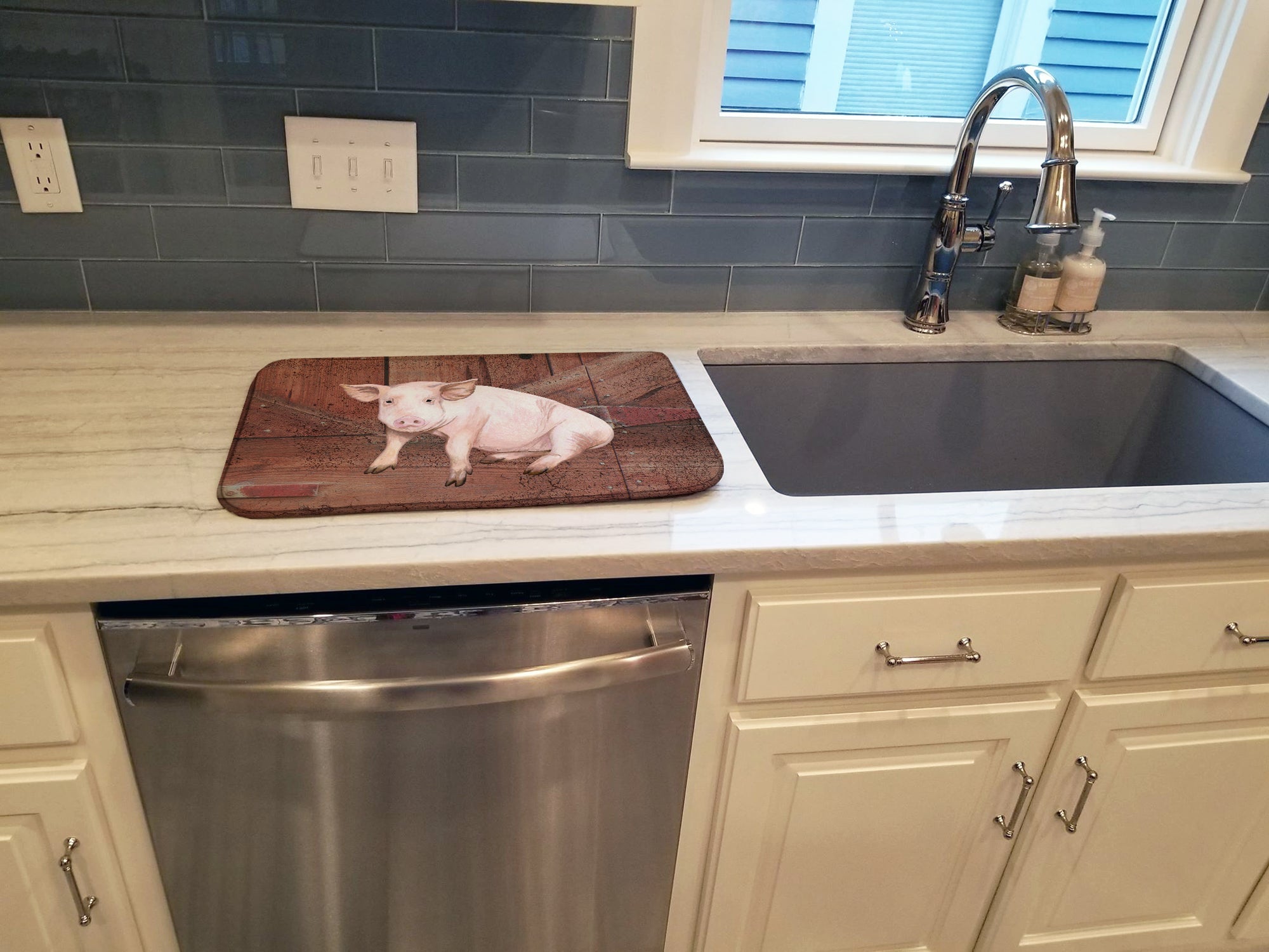 Pig at the barn door Dish Drying Mat Absorbent Dish Drying Mat Pad for Kitchen Counter Dish Drainer Mat for Countertop, 14 x 21", Multicolor