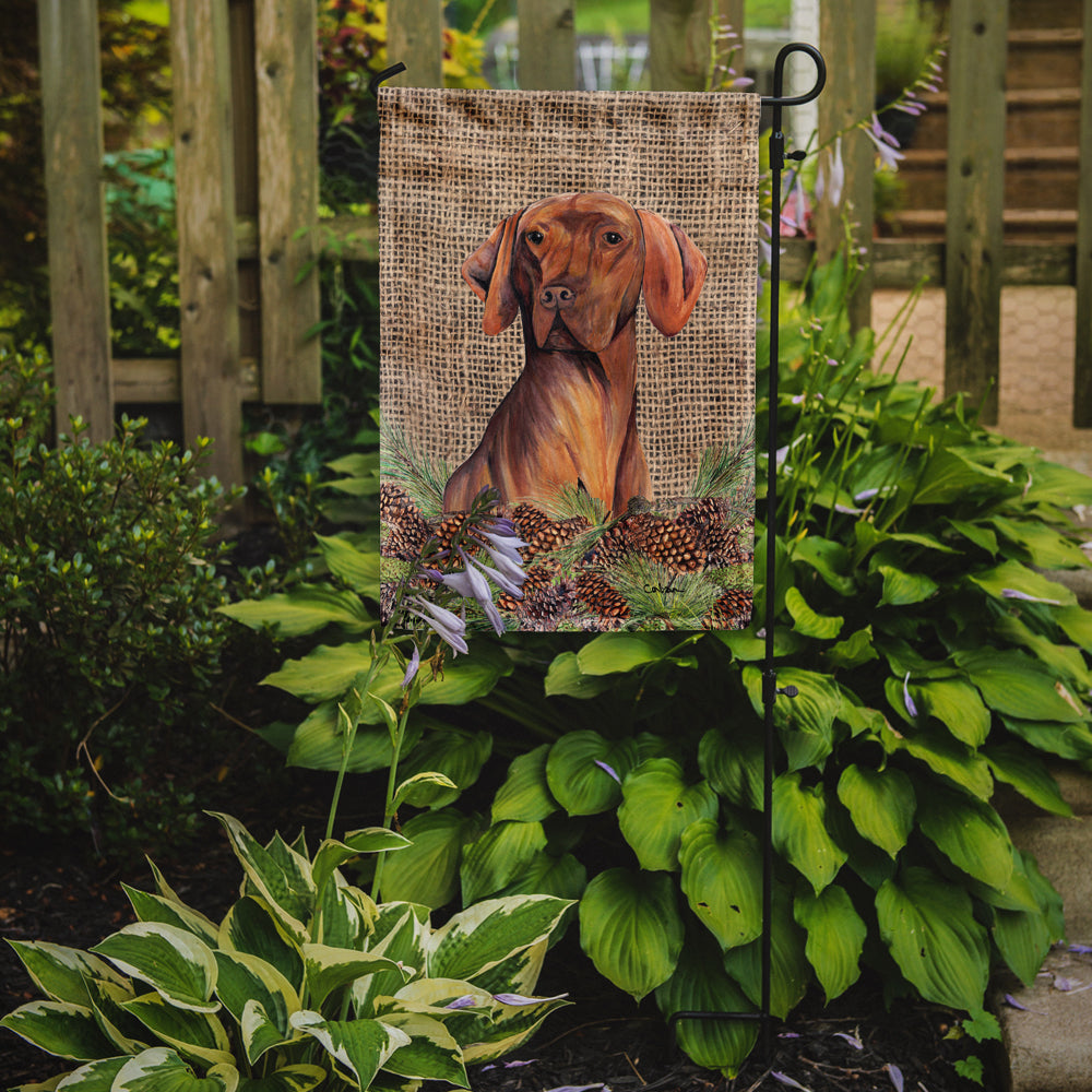 Vizsla Faux Burlap and Pine cones Garden Flag Mailbox Decorative Yard Banner Outside Patio Artwork for Flower Beds, Garden Size, Multicolor