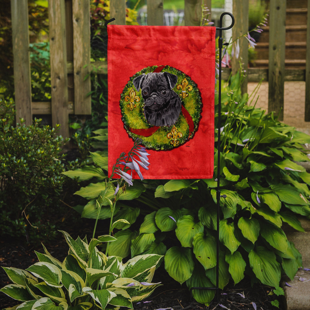 Pug Christmas Wreath Garden Flag Mailbox Decorative Yard Banner Outside Patio Artwork for Flower Beds, Garden Size, Multicolor