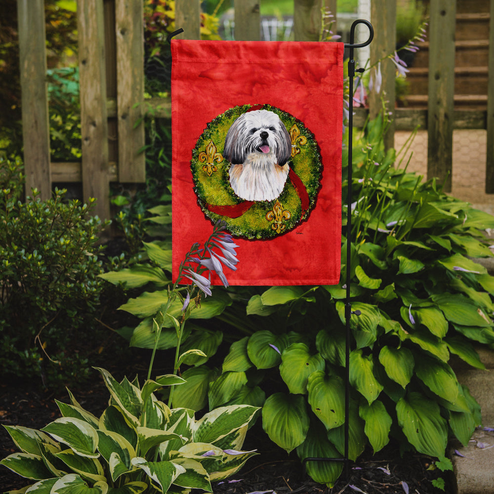 Shih Tzu Christmas Wreath Garden Flag Mailbox Decorative Yard Banner Outside Patio Artwork for Flower Beds, Garden Size, Multicolor