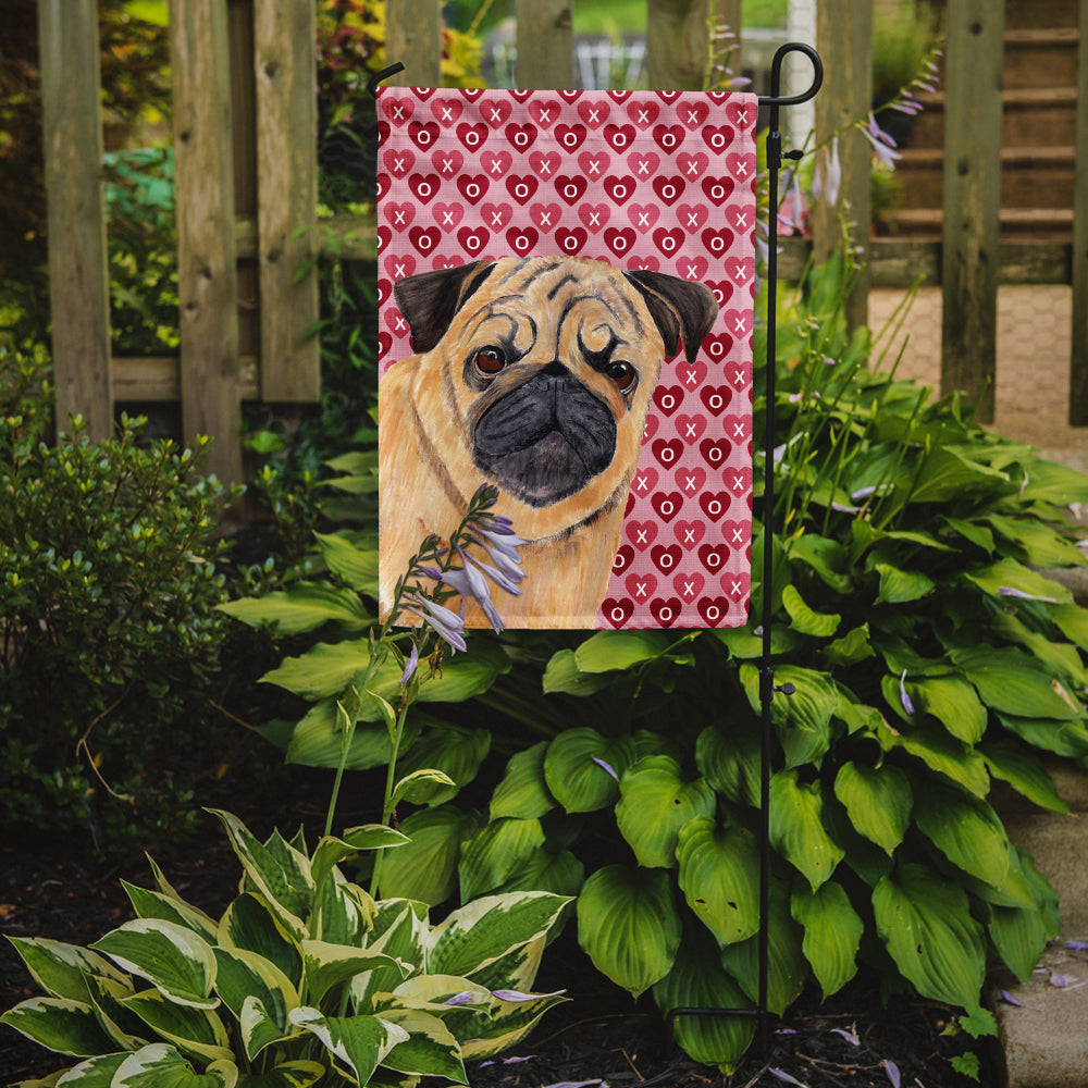 Pug Hearts Love and Valentine's Day Portrait Garden Flag Mailbox Decorative Yard Banner Outside Patio Artwork for Flower Beds, Garden Size, Multicolor