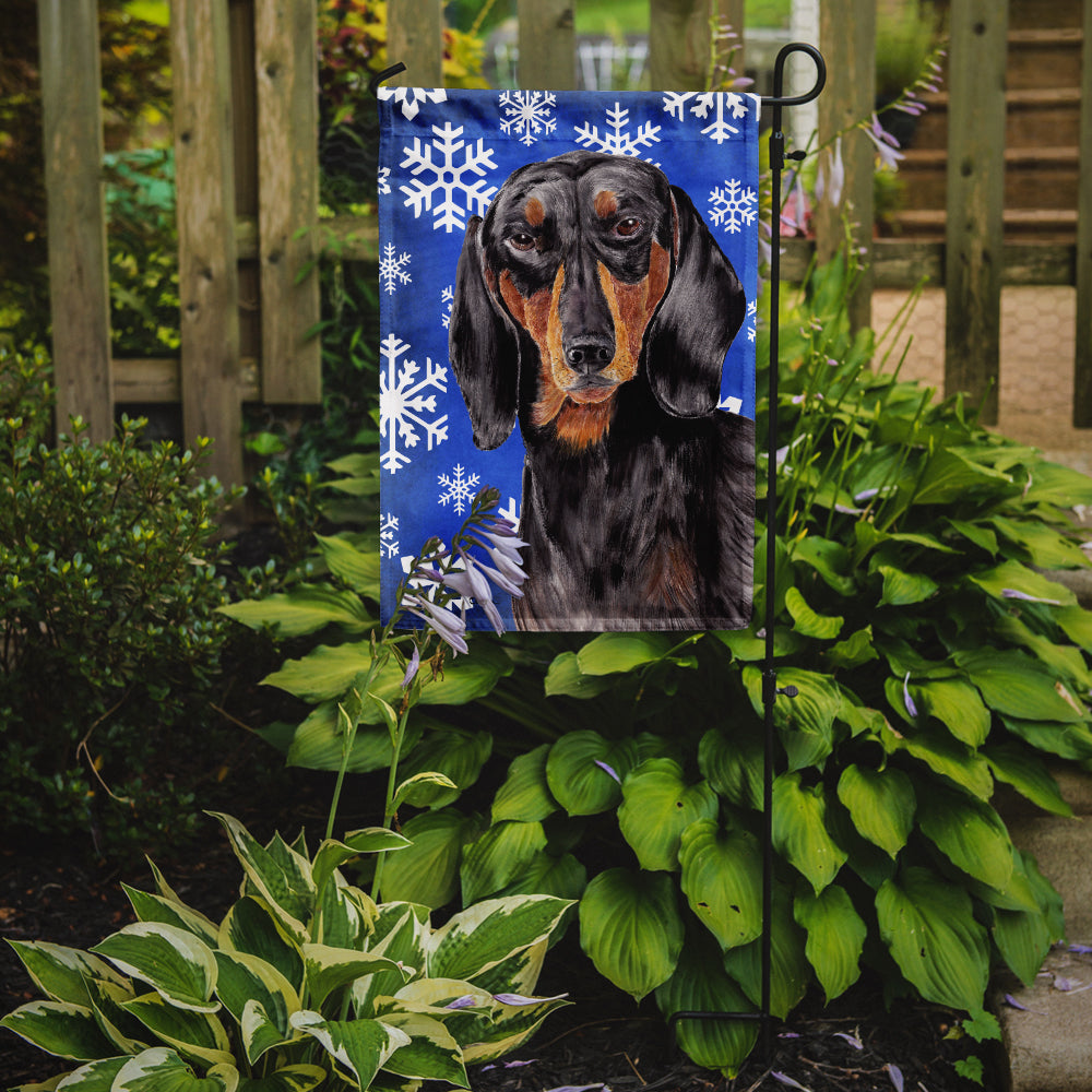 Dachshund Winter Snowflakes Holiday Garden Flag Mailbox Decorative Yard Banner Outside Patio Artwork for Flower Beds, Garden Size, Multicolor