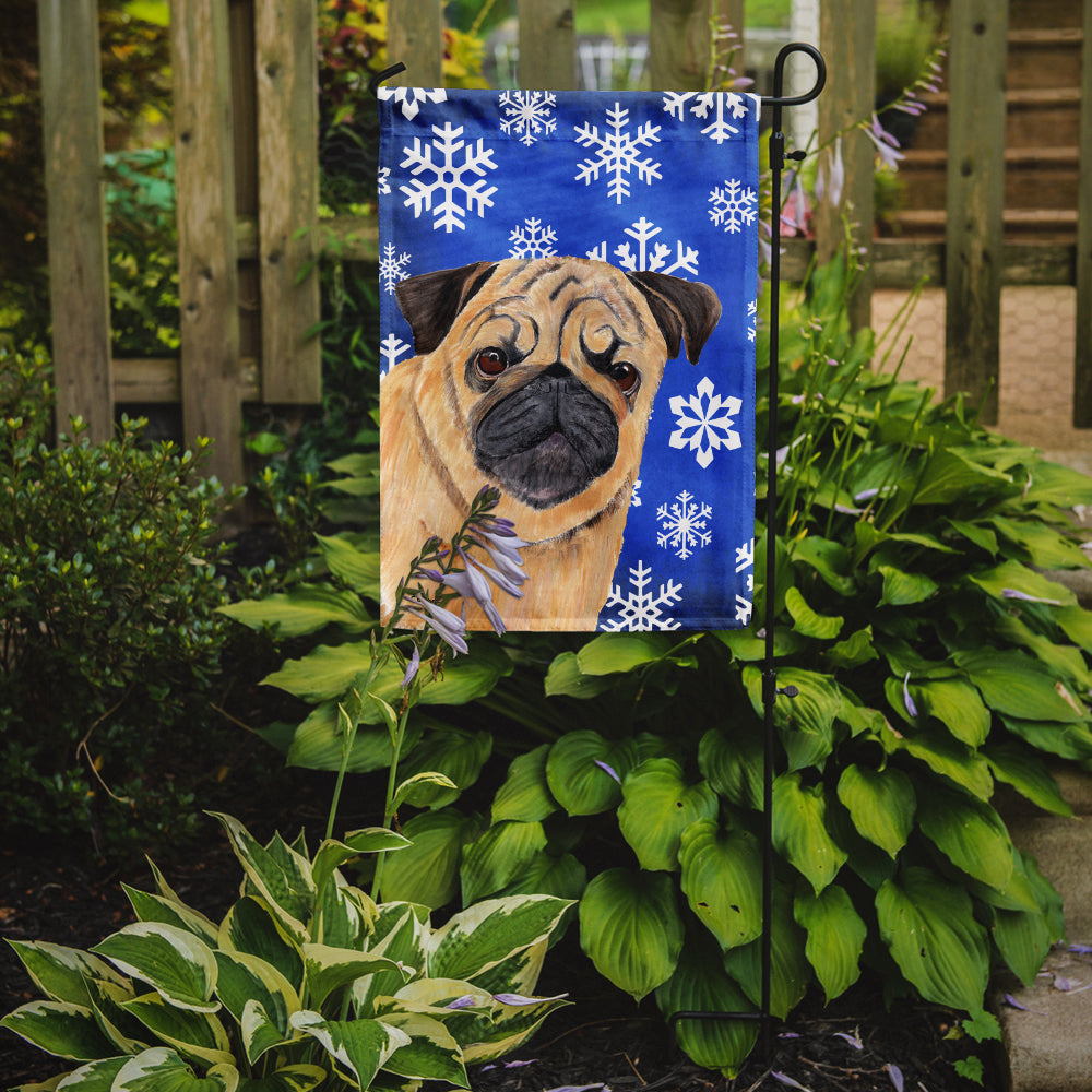 Pug Winter Snowflakes Holiday Garden Flag Mailbox Decorative Yard Banner Outside Patio Artwork for Flower Beds, Garden Size, Multicolor