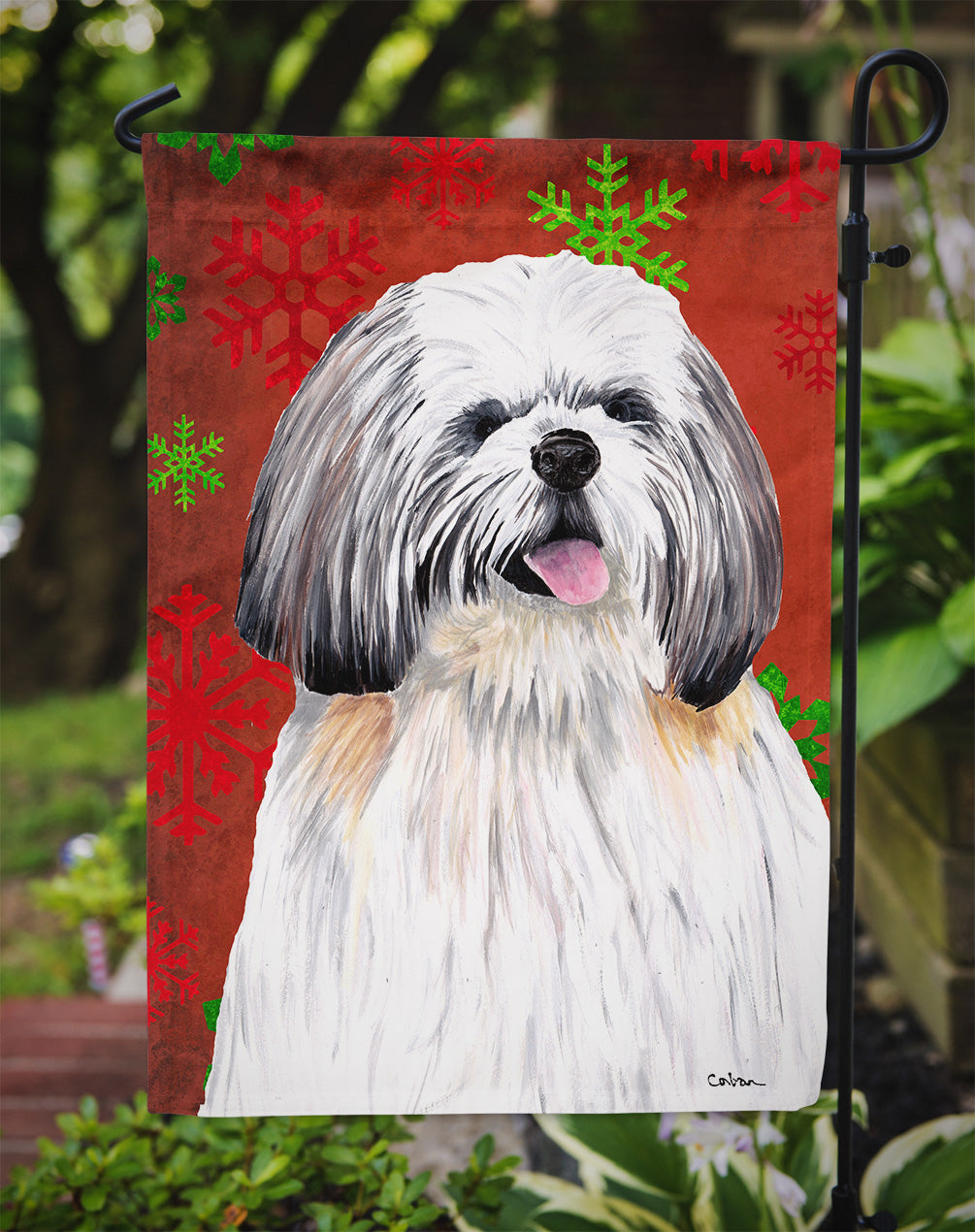 Shih Tzu Red and Green Snowflakes Holiday Christmas Garden Flag Mailbox Decorative Yard Banner Outside Patio Artwork for Flower Beds, Garden Size, Multicolor