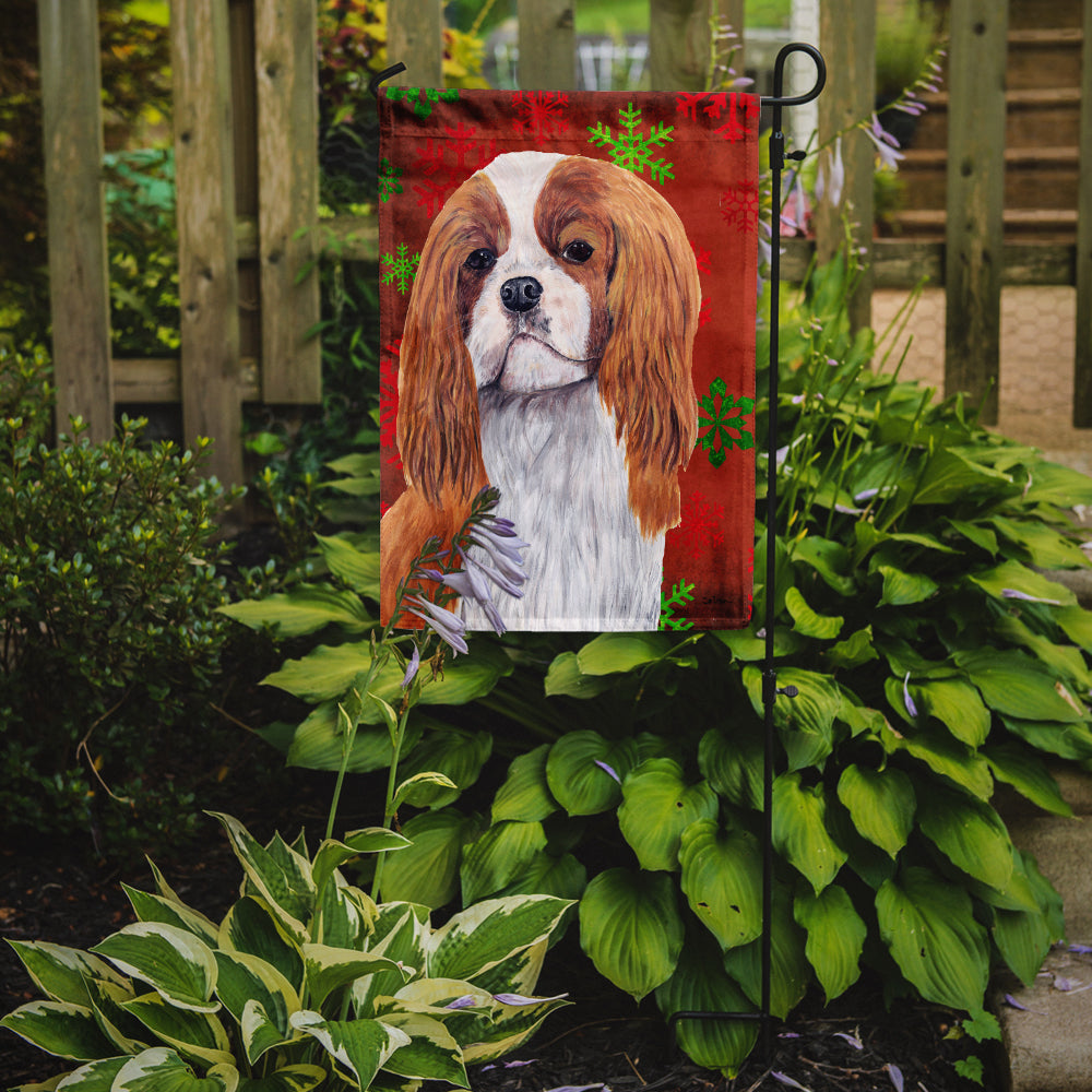 Cavalier Spaniel Red and Green Snowflakes Holiday Christmas Garden Flag Mailbox Decorative Yard Banner Outside Patio Artwork for Flower Beds, Garden Size, Multicolor