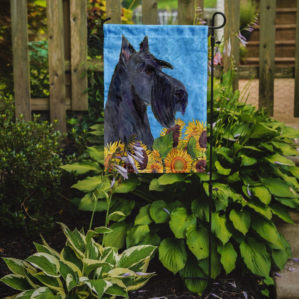 Scottish Terrier in Summer Flowers Garden Flag Mailbox Decorative Yard Banner Outside Patio Artwork for Flower Beds, Garden Size, Multicolor