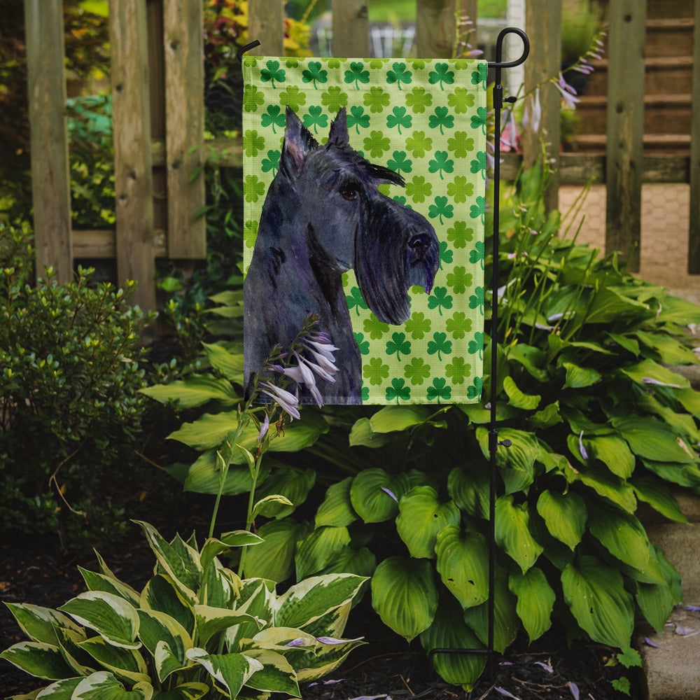 Scottish Terrier St. Patrick's Day Shamrock Portrait Garden Flag Mailbox Decorative Yard Banner Outside Patio Artwork for Flower Beds, Garden Size, Multicolor
