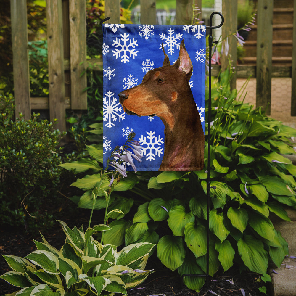 Doberman Winter Snowflakes Holiday Garden Flag Mailbox Decorative Yard Banner Outside Patio Artwork for Flower Beds, Garden Size, Multicolor