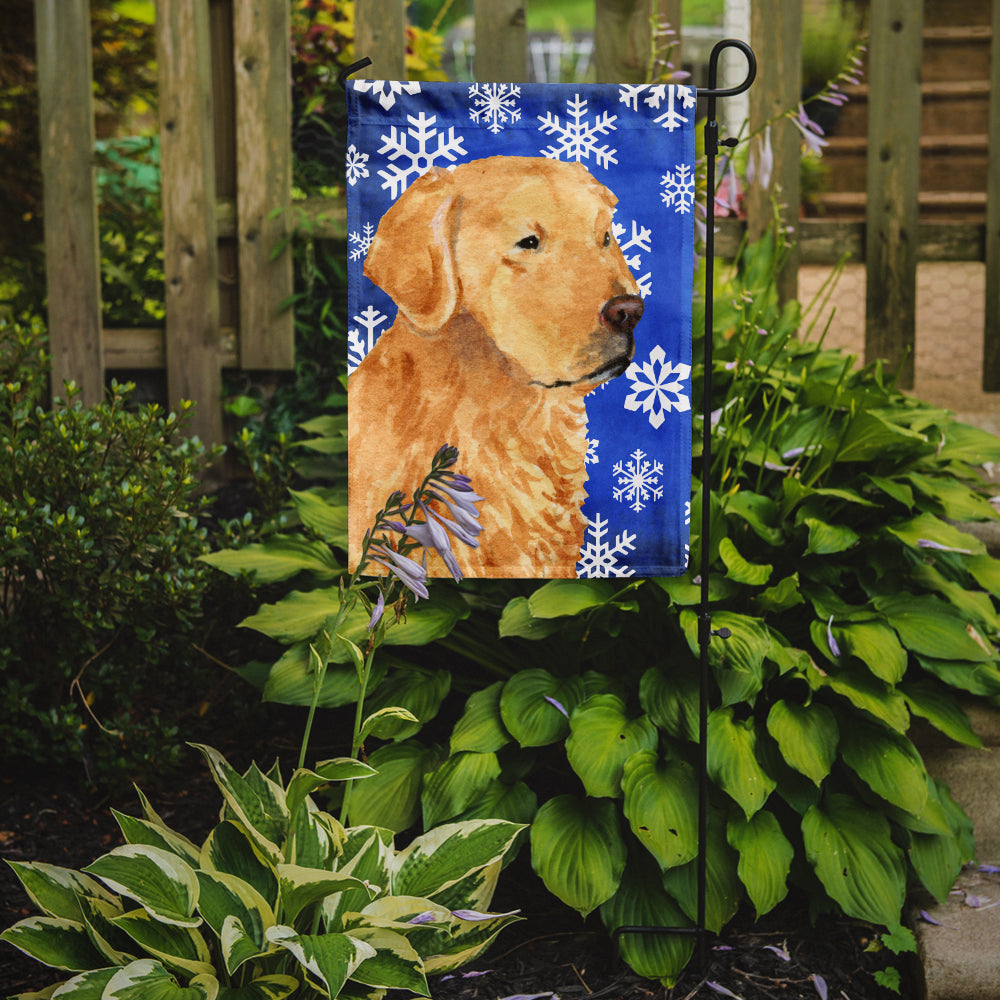 Golden Retriever Winter Snowflakes Holiday Garden Flag Mailbox Decorative Yard Banner Outside Patio Artwork for Flower Beds, Garden Size, Multicolor