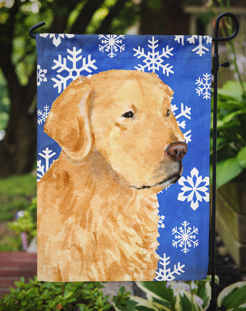 Golden Retriever Winter Snowflakes Holiday Garden Flag Mailbox Decorative Yard Banner Outside Patio Artwork for Flower Beds, Garden Size, Multicolor