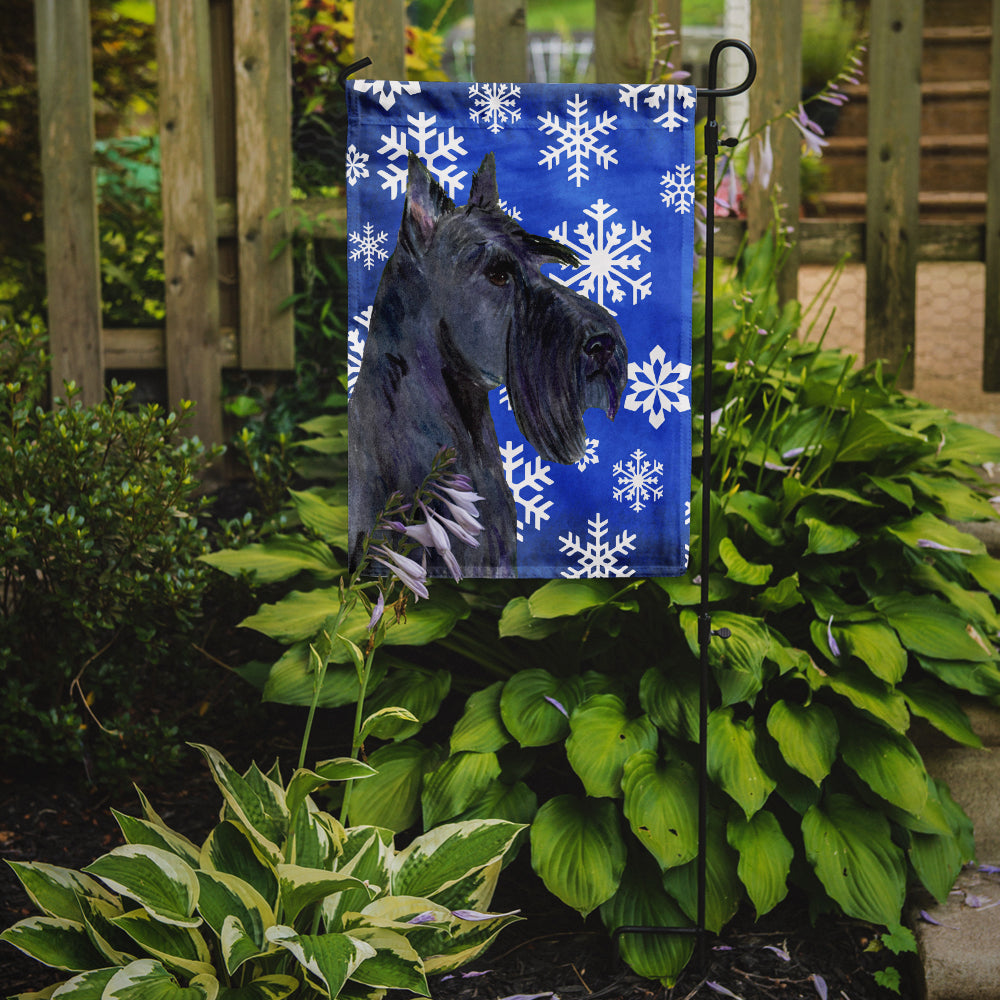 Scottish Terrier Winter Snowflakes Holiday Garden Flag Mailbox Decorative Yard Banner Outside Patio Artwork for Flower Beds, Garden Size, Multicolor