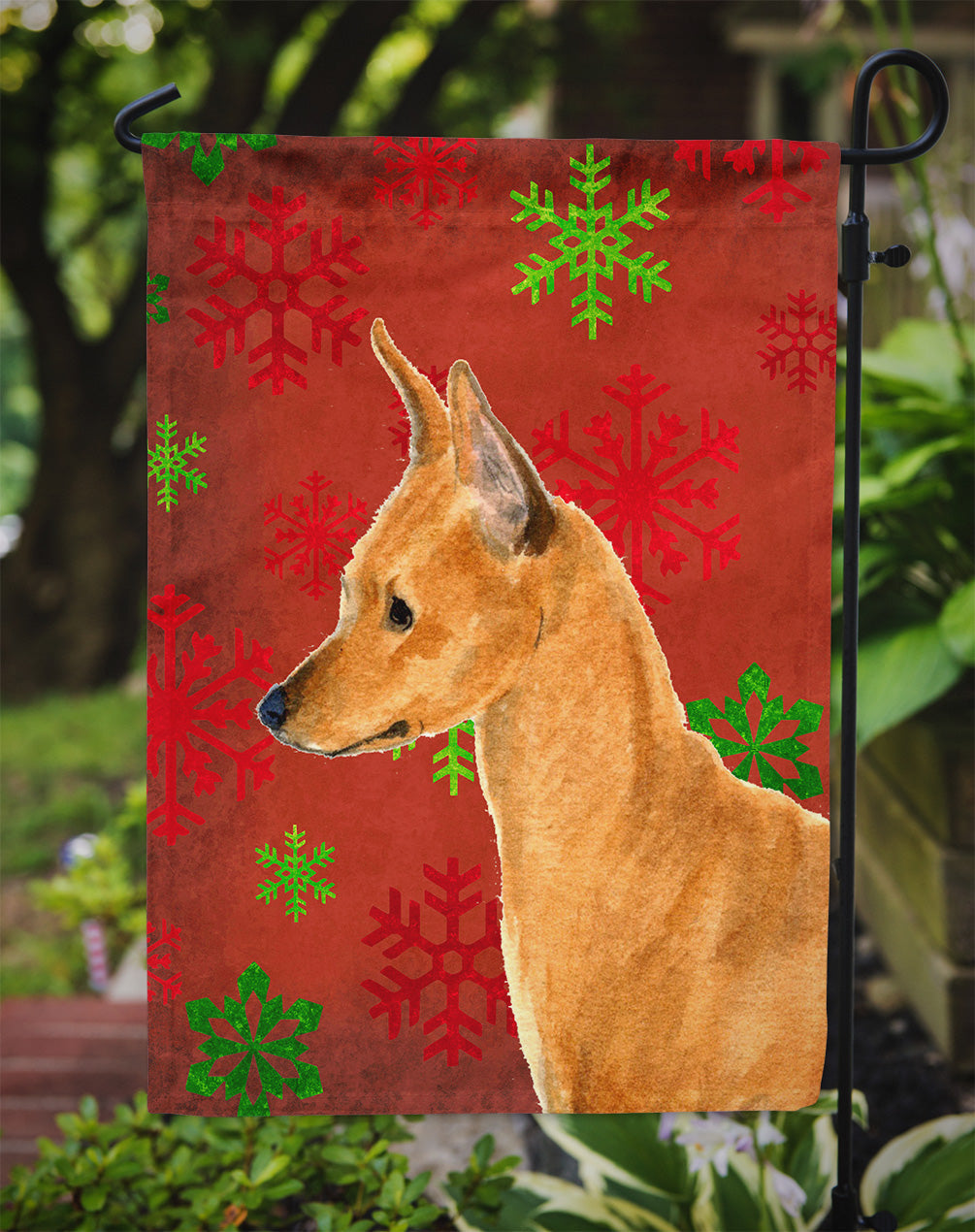 Min Pin Red and Green Snowflakes Holiday Christmas Garden Flag Mailbox Decorative Yard Banner Outside Patio Artwork for Flower Beds, Garden Size, Multicolor