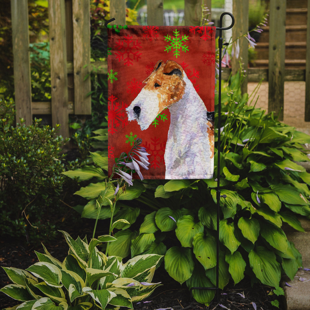 Fox Terrier Red and Green Snowflakes Holiday Christmas Garden Flag Mailbox Decorative Yard Banner Outside Patio Artwork for Flower Beds, Garden Size, Multicolor