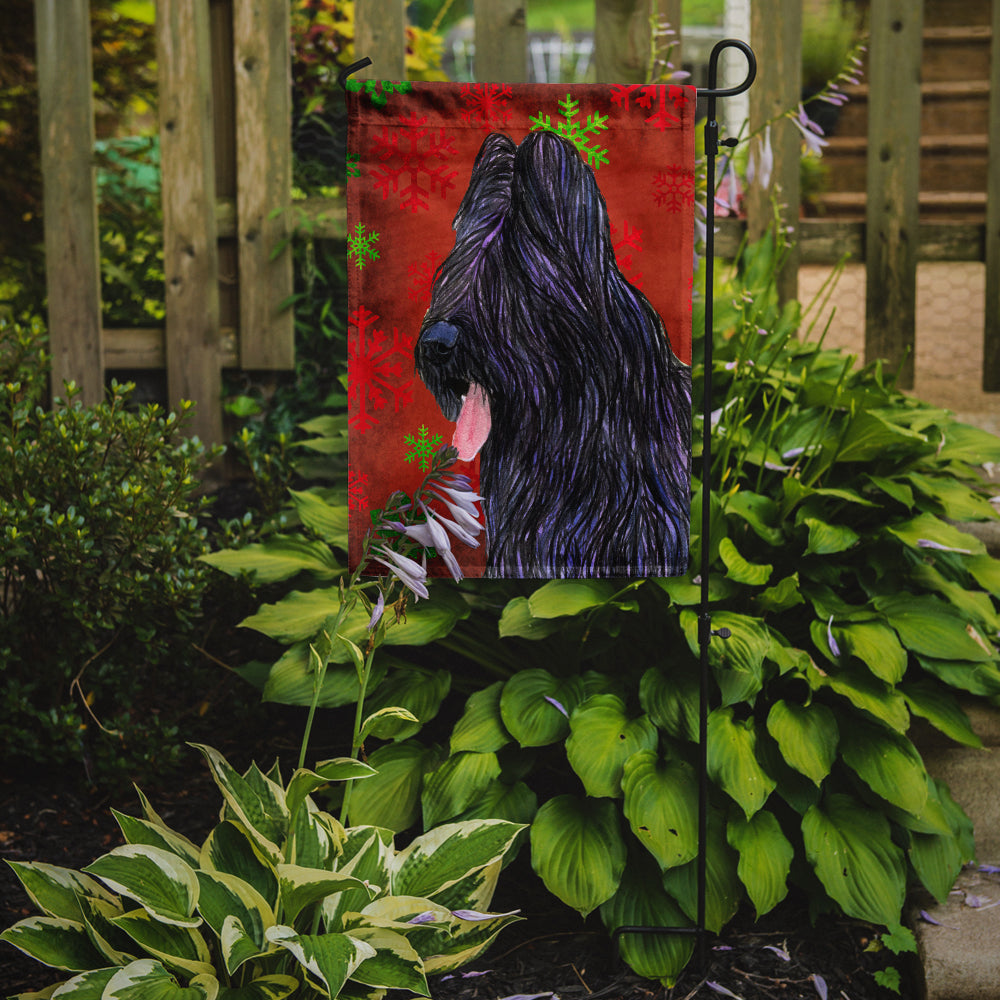 Briard Red and Green Snowflakes Holiday Christmas Garden Flag Mailbox Decorative Yard Banner Outside Patio Artwork for Flower Beds, Garden Size, Multicolor