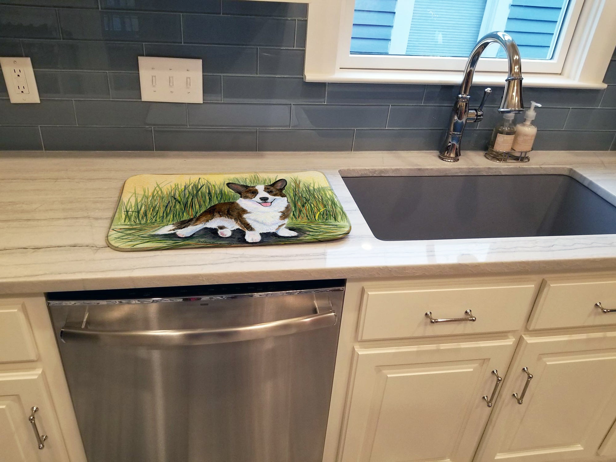 Corgi Dish Drying Mat Absorbent Dish Drying Mat Pad for Kitchen Counter Dish Drainer Mat for Countertop, 14 x 21", Multicolor