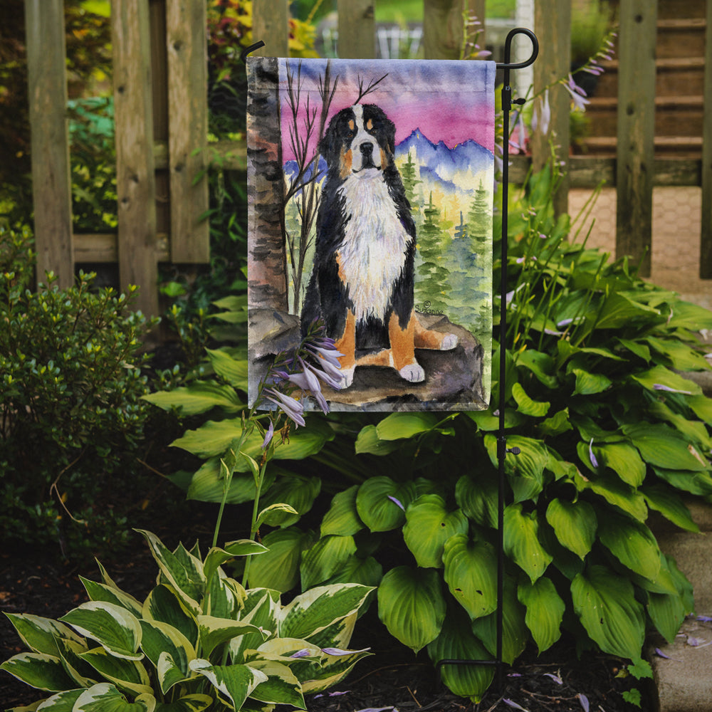 Bernese Mountain Dog Garden Flag Mailbox Decorative Yard Banner Outside Patio Artwork for Flower Beds, Garden Size, Multicolor