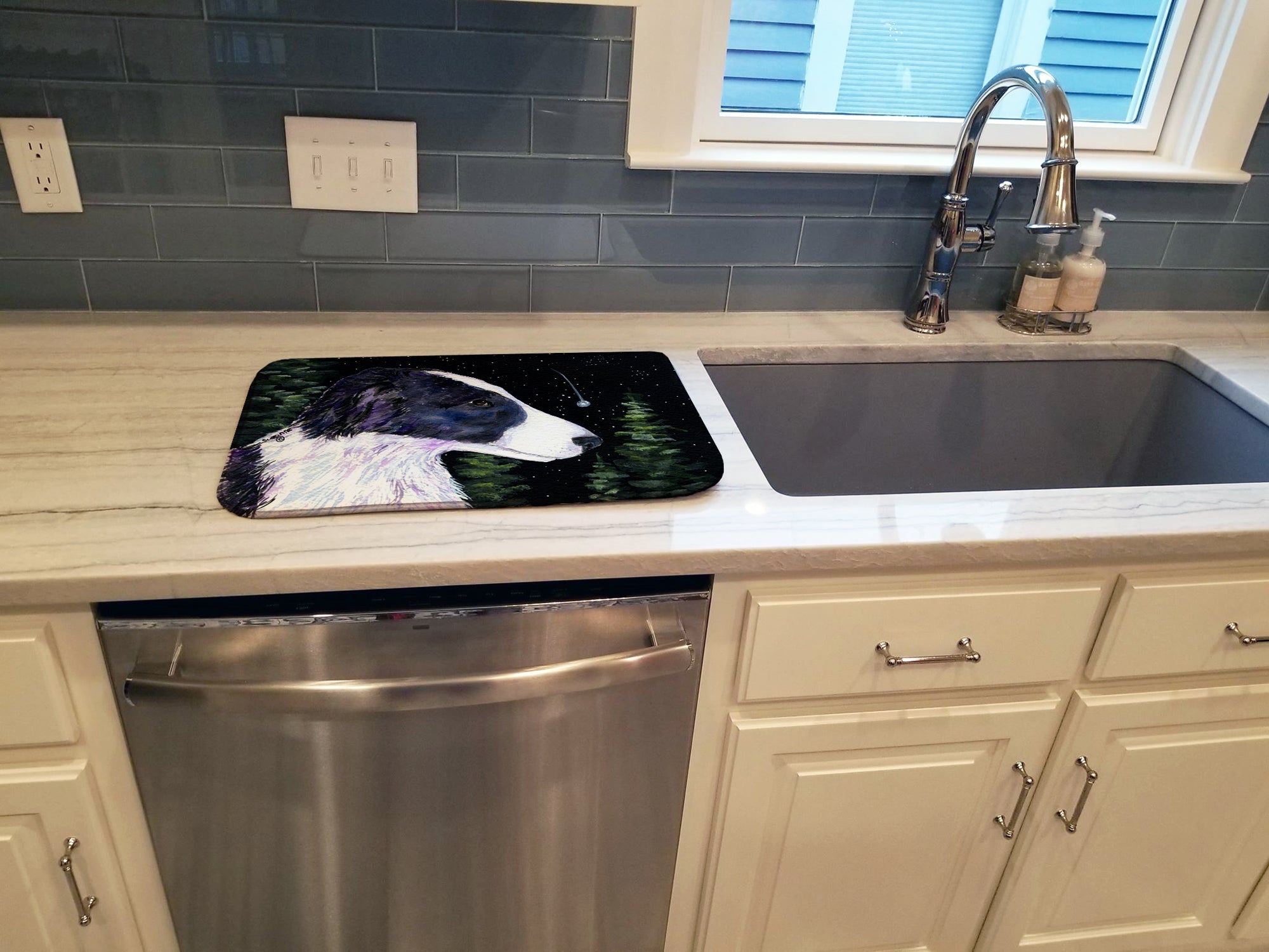 Starry Night Border Collie Dish Drying Mat Absorbent Dish Drying Mat Pad for Kitchen Counter Dish Drainer Mat for Countertop, 14 x 21", Multicolor