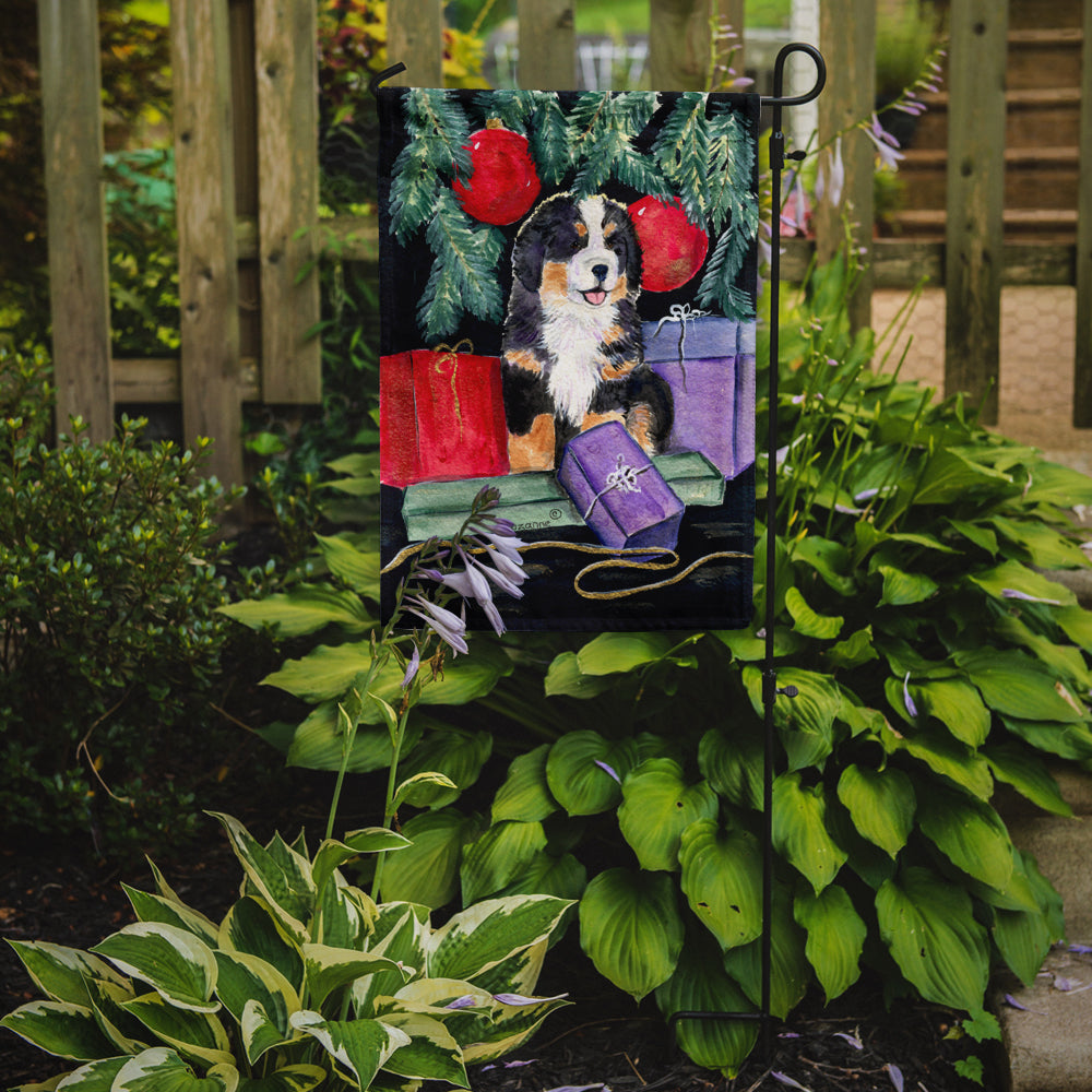 Bernese Mountain Dog Garden Flag Mailbox Decorative Yard Banner Outside Patio Artwork for Flower Beds, Garden Size, Multicolor