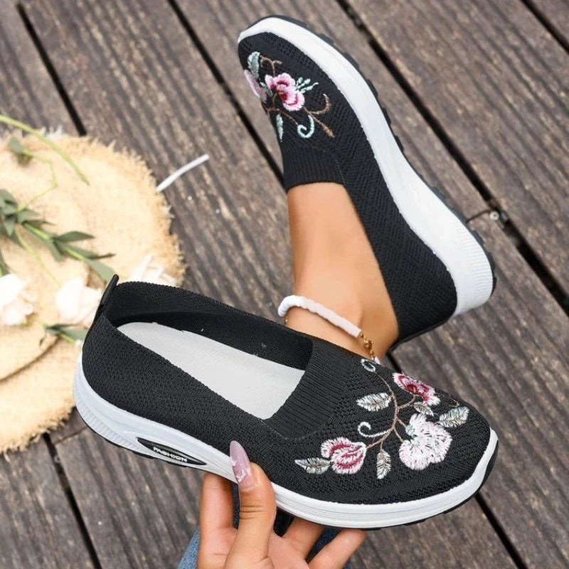 Spring and Autumn New Women's Sports Shoes Fashionable Breathable  Wear-Resistant Casual Sports Shoes Flat Shoes Loafers