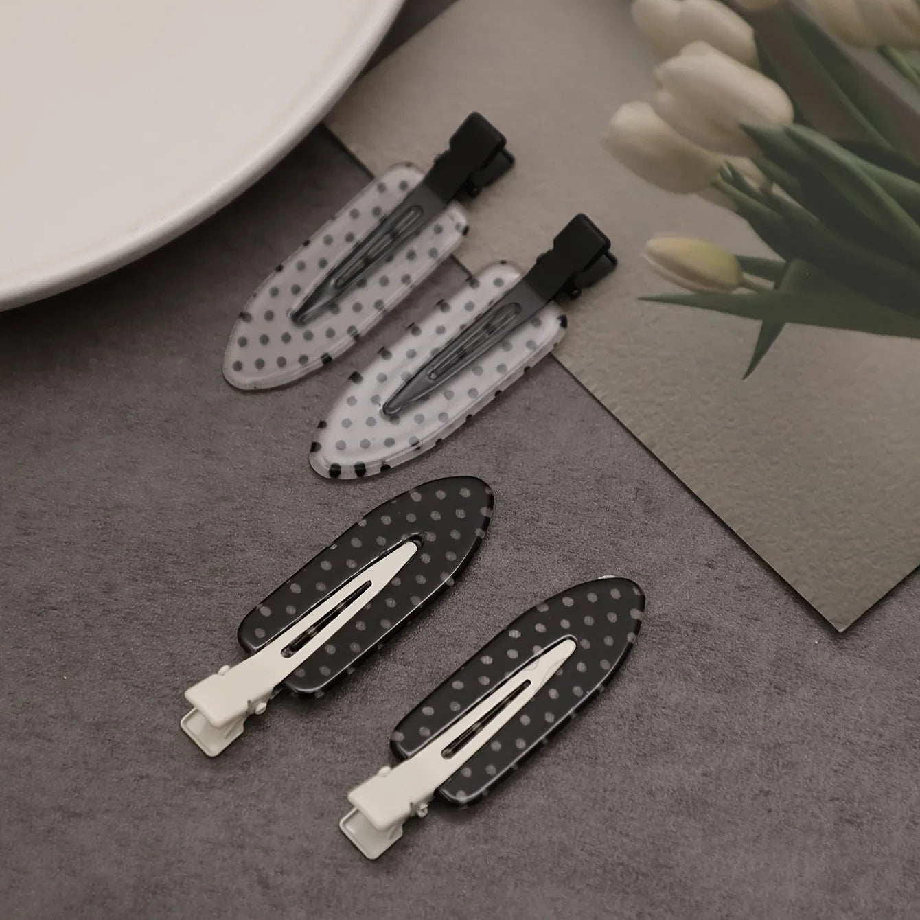 4 pieces/black and white acetic acid traceless hair clip acrylic duckbill clip sweet bangs hair clip hair clip