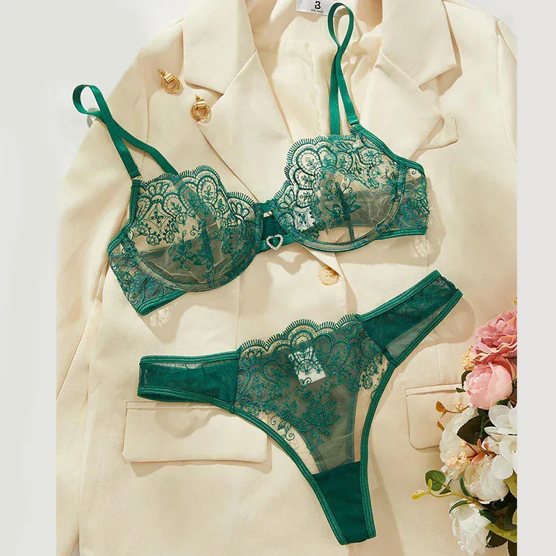 Sexy Lace Push-Up Bra Set
