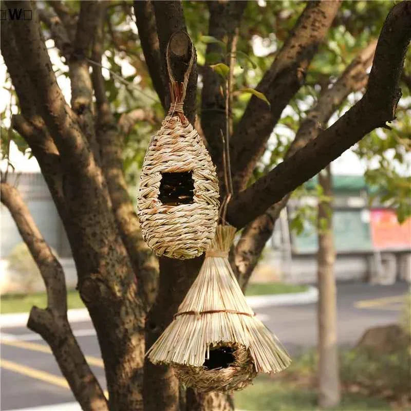 〔W〕Birds Nest Outdoor Hand-weaved Decorative Bird House Bird Cage Shelter Weaved Hanging Parrot Nest Creative Handmade Bird Cage