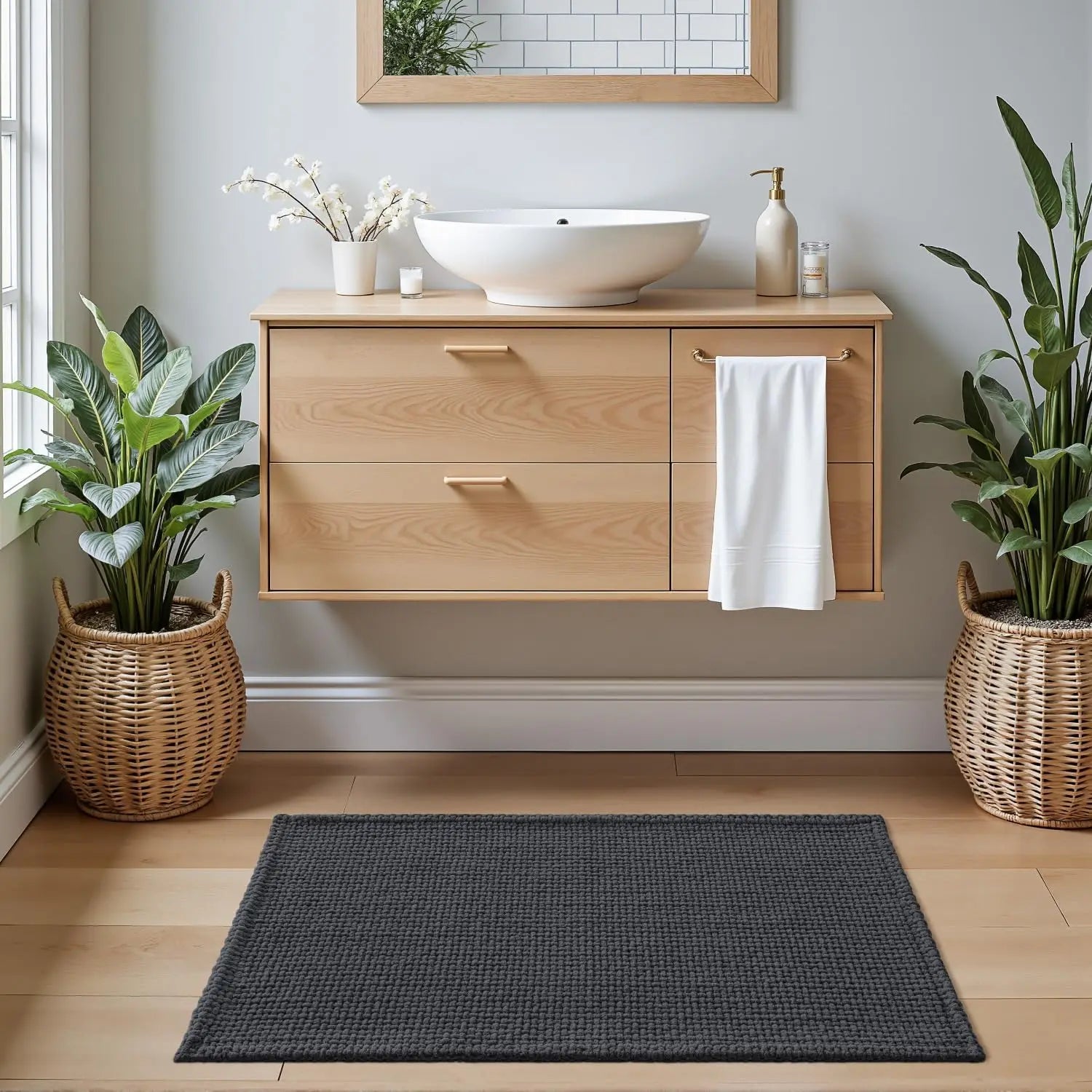 Bathroom Rugs 24x36, Non Slip Washable Bath Mat, Absorbent Chenille Bathmat, Ultra Soft Thick Carpet for Tub Shower Flo