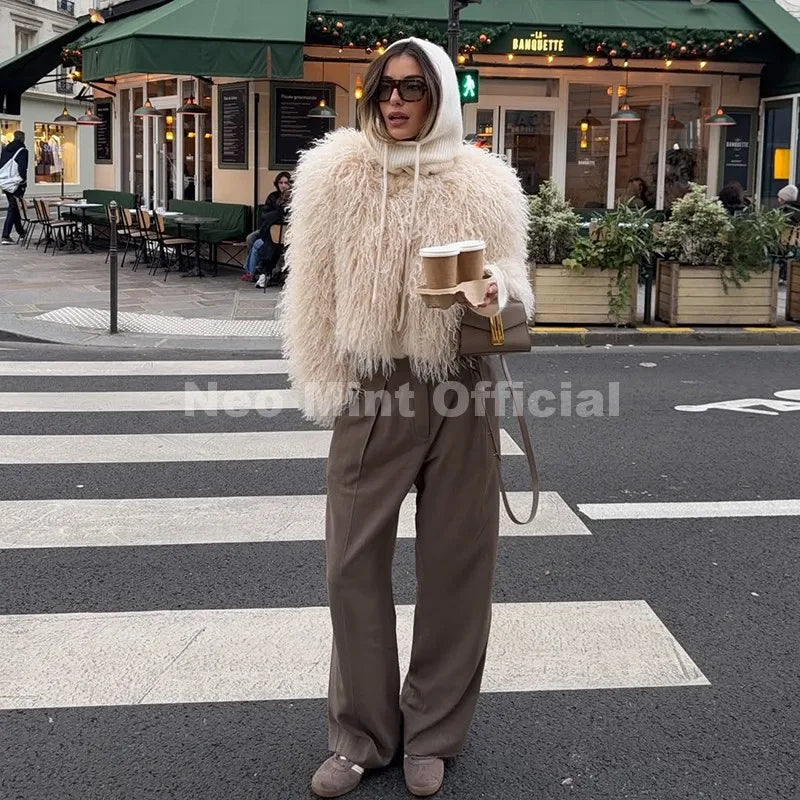 Neo Mint Chic Street Girls Round Neck Faux Mongolia Sheep Fur Coat Women 2025 Winter Fluffy Warm Fur Jacket Cropped Outerwear