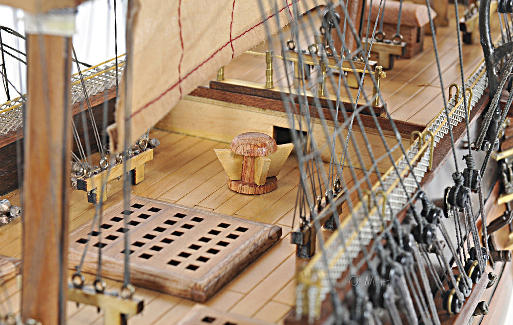 HMS Surprise Large With Floor Display Case