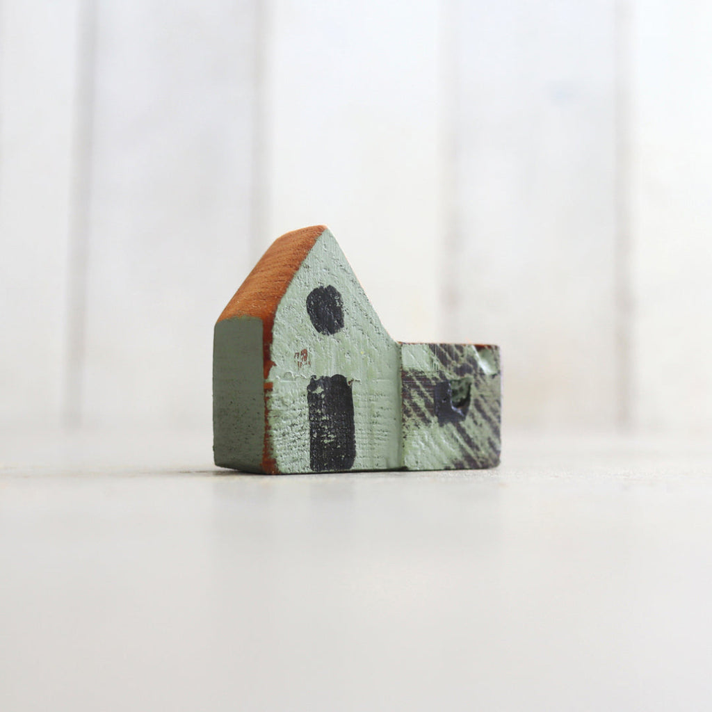 Tiny Wooden Houses