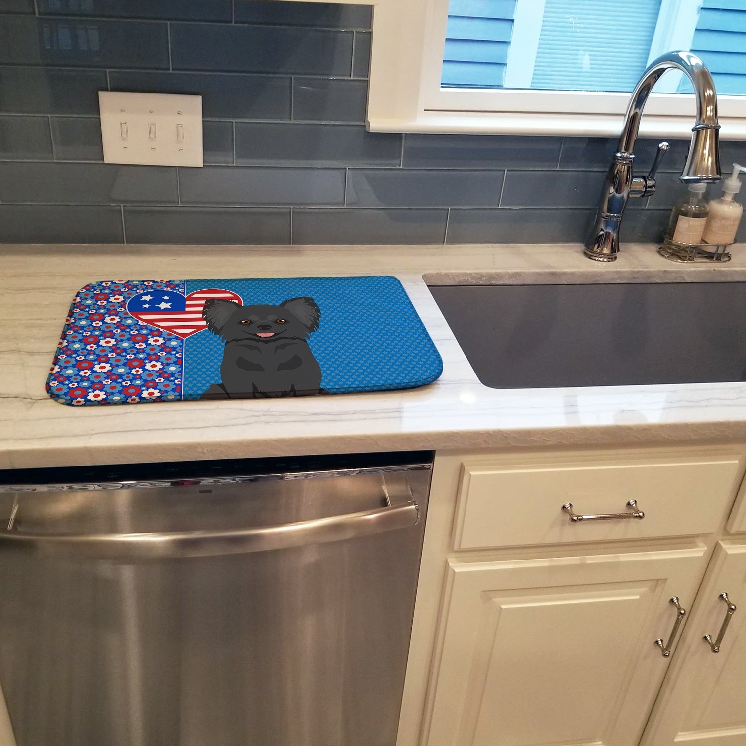 Longhaired Black Chihuahua USA American Dish Drying Mat Absorbent Dish Drying Mat Pad for Kitchen Counter Dish Drainer Mat for Countertop, 14 x 21", Multicolor