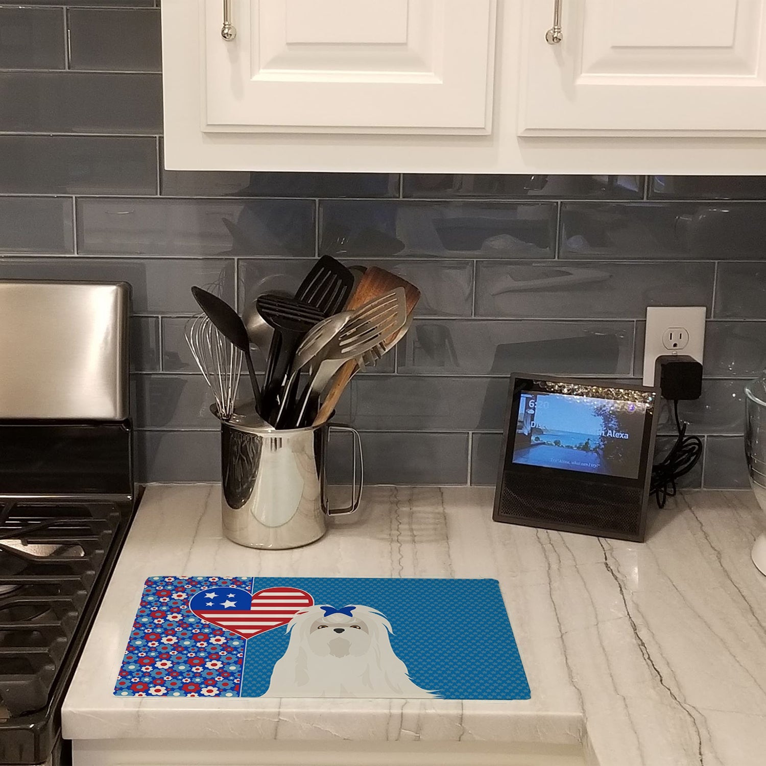 Maltese USA American Cutting Board Tempered Glass Kitchen Cutting Surface, Heat Resistant Chopping, Non-Slip Feet, Food Prep & Serving