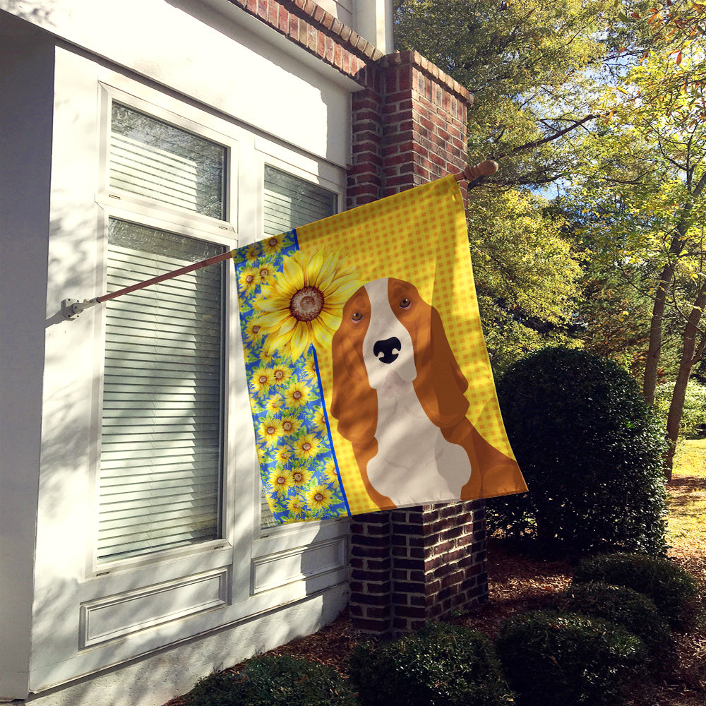 Summer Sunflowers Red and White Tricolor Basset Hound House Flag 28x40 Porch Sleeve Pole Decorative Outside Yard Banner Artwork Wall Hanging, Polyester