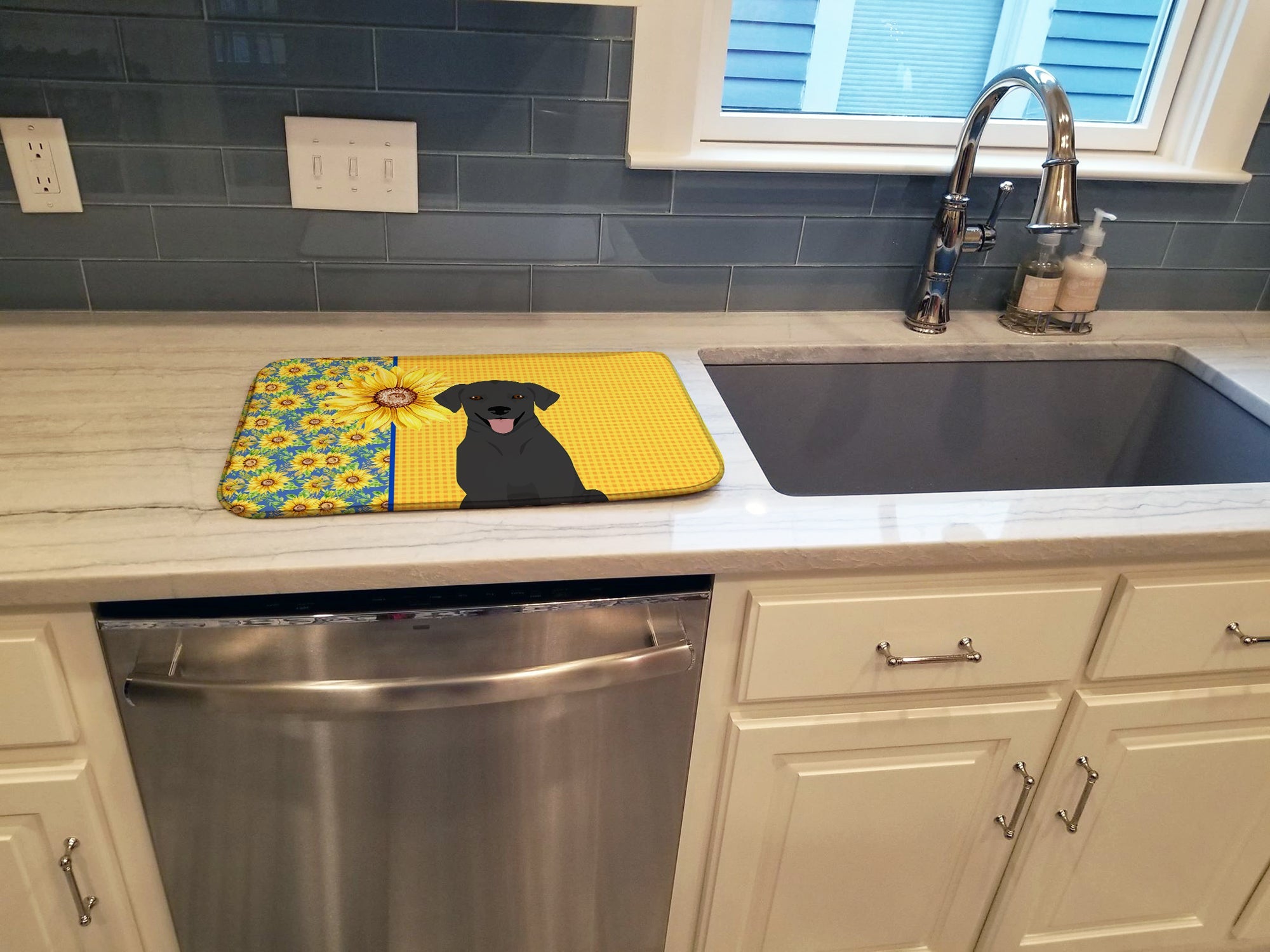 Summer Sunflowers Black Labrador Retriever Dish Drying Mat Absorbent Dish Drying Mat Pad for Kitchen Counter Dish Drainer Mat for Countertop, 14 x 21", Multicolor