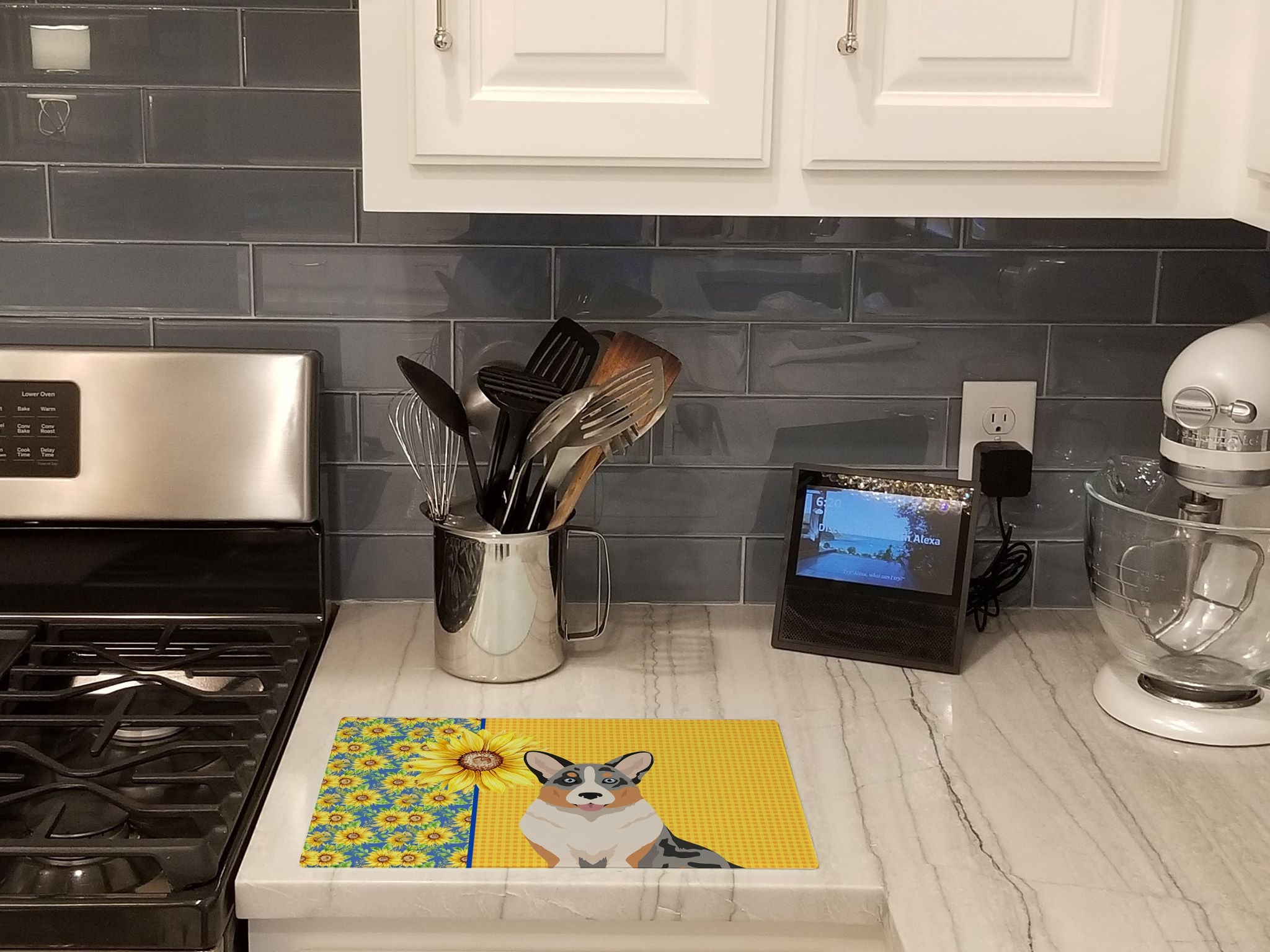 Summer Sunflowers Blue Merle Cardigan Corgi Cutting Board Tempered Glass Kitchen Cutting Surface, Heat Resistant Chopping, Non-Slip Feet, Food Prep & Serving